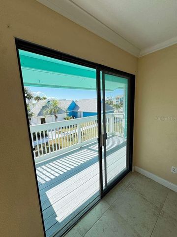 455 ALT 19 S 12, Palm Harbor, FL 34683
