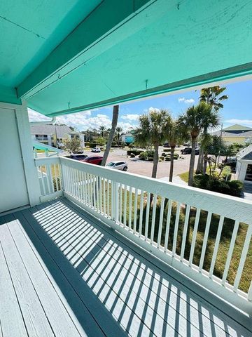 455 ALT 19 S 12, Palm Harbor, FL 34683