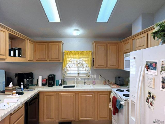 12764 E 45 Ln, Yuma, AZ 85367