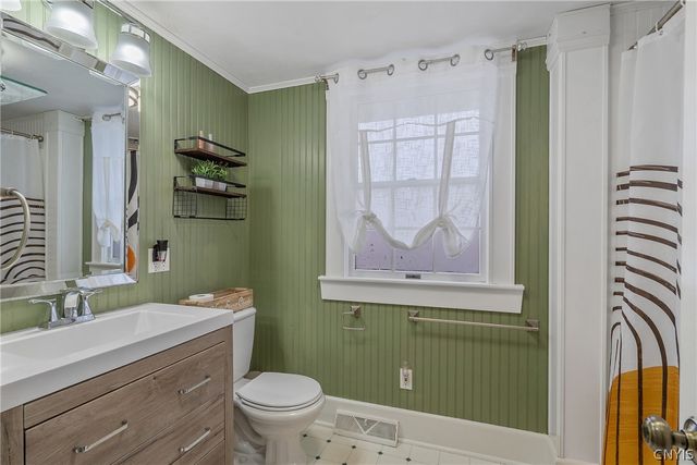 221 Reed Avenue, Syracuse, NY 13207