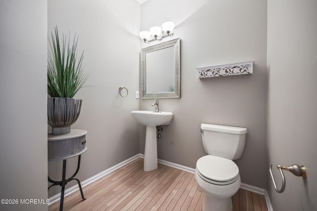 49 Dune Road, Ocean Twp, NJ 07712