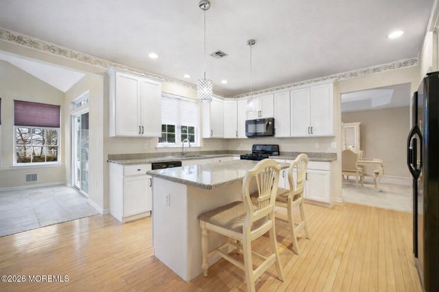 49 Dune Road, Ocean Twp, NJ 07712