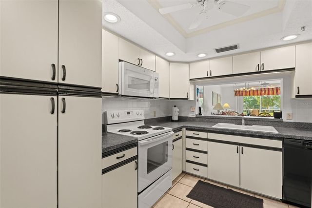 6503 STONE RIVER ROAD 204, Bradenton, FL 34203