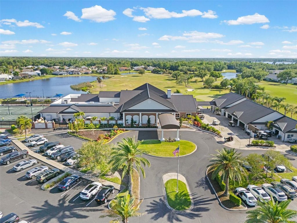Image 13 of property listing at 6503 STONE RIVER ROAD 204, Bradenton, FL 34203
