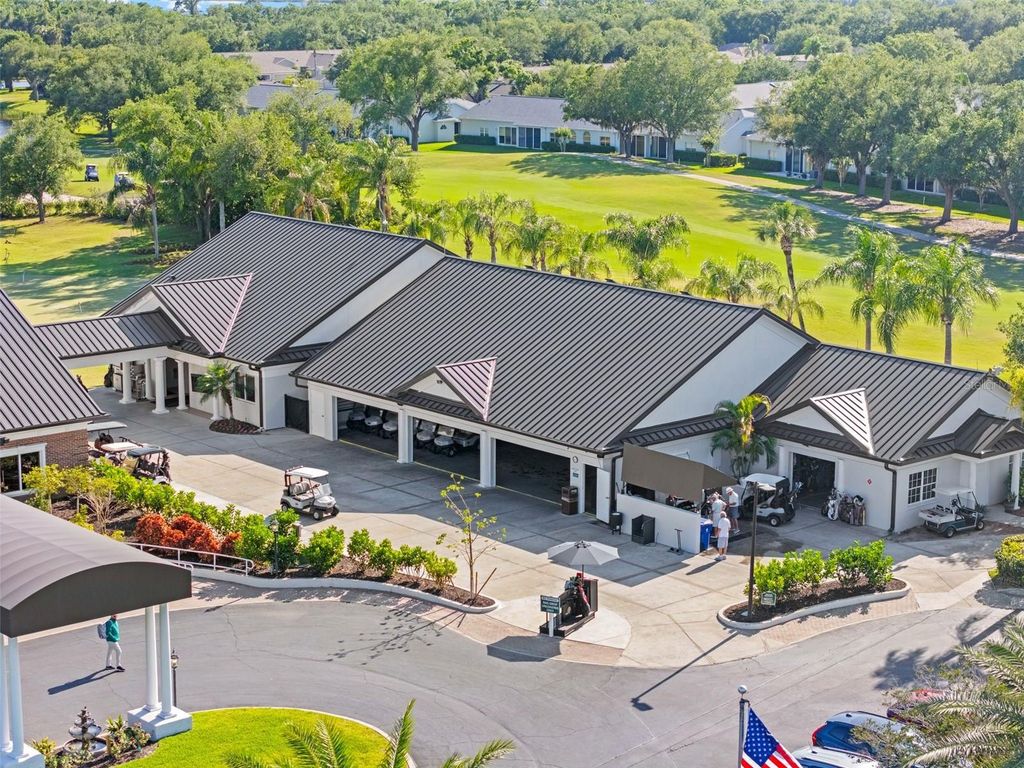 Image 17 of property listing at 6503 STONE RIVER ROAD 204, Bradenton, FL 34203