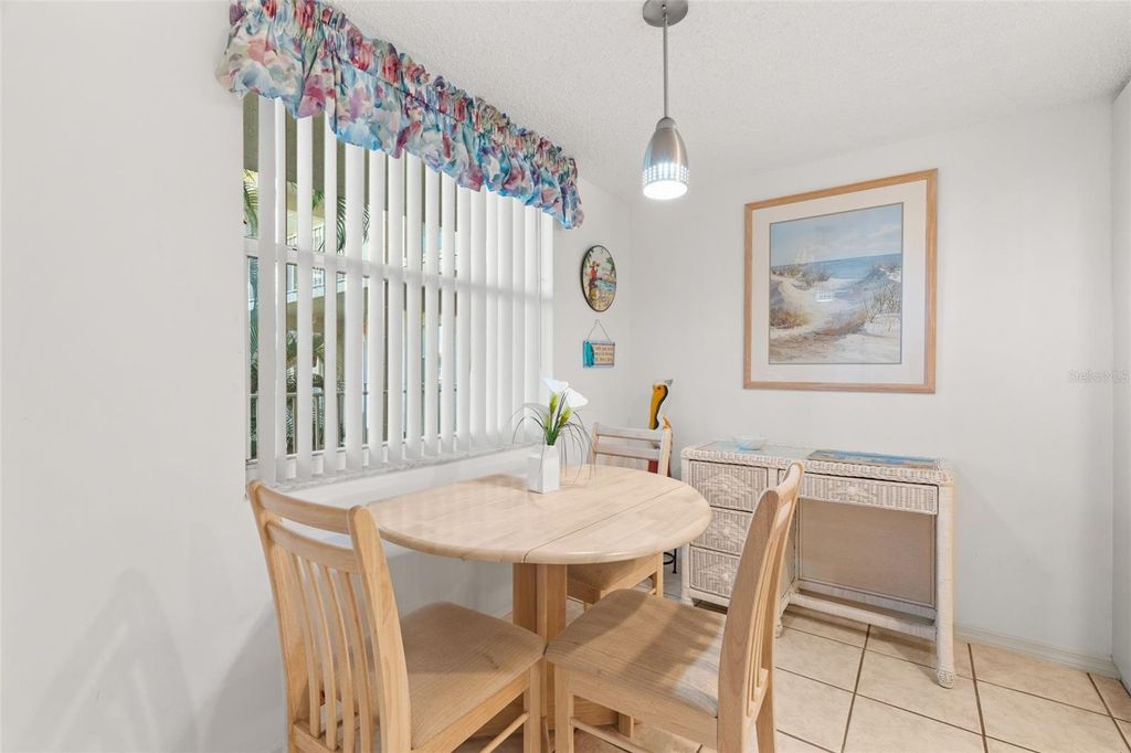 Image 25 of property listing at 6503 STONE RIVER ROAD 204, Bradenton, FL 34203