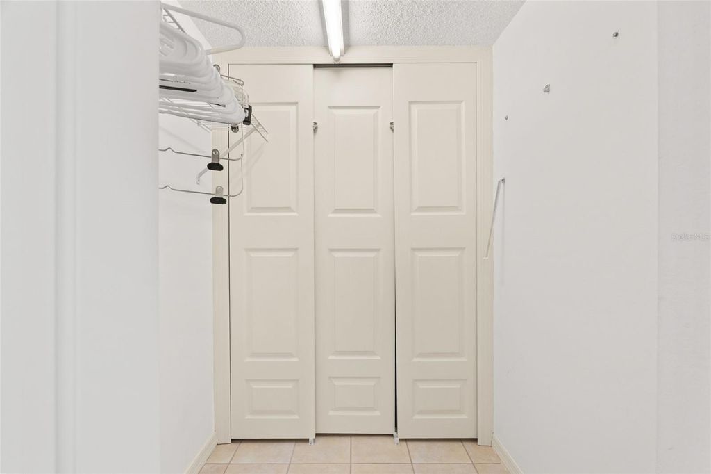 Image 47 of property listing at 6503 STONE RIVER ROAD 204, Bradenton, FL 34203