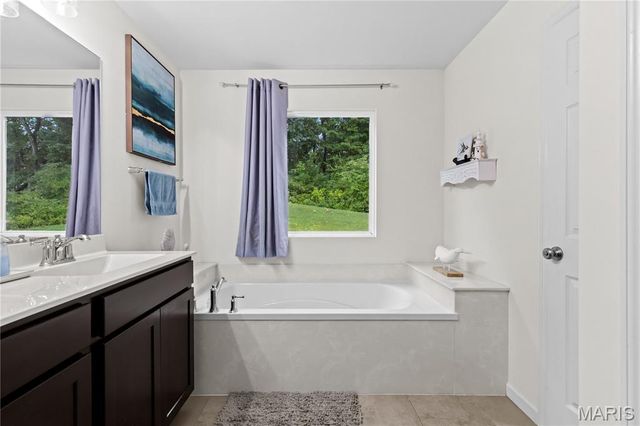 749 Winding Bluffs Drive, Fenton, MO 63026