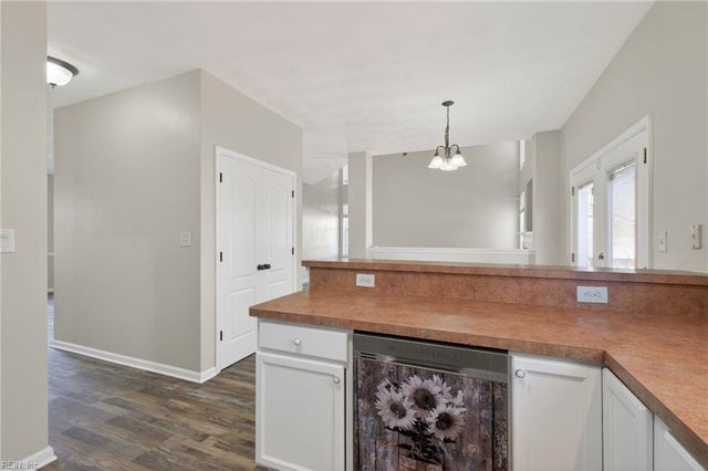 509 Fair Oak DR, Chesapeake, VA 23322