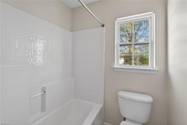 509 Fair Oak DR, Chesapeake, VA 23322