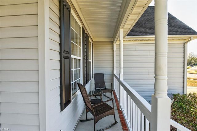 509 Fair Oak DR, Chesapeake, VA 23322