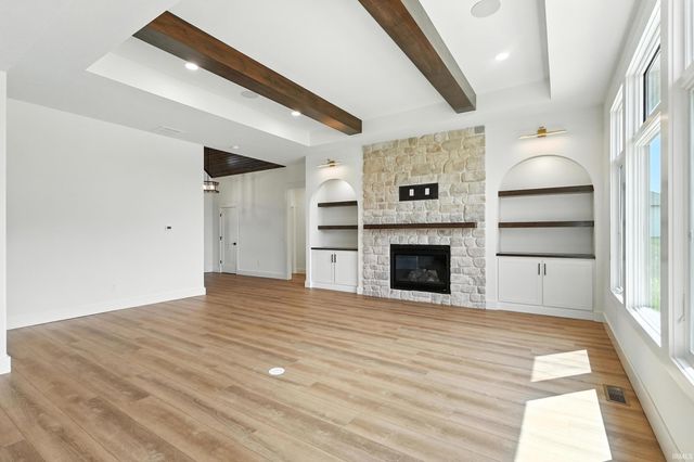 1353 Cascata Trail, Huntertown, IN 46748