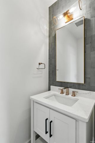 1353 Cascata Trail, Huntertown, IN 46748