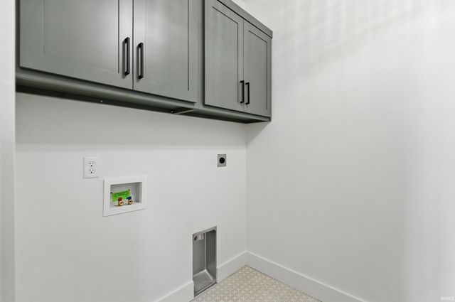 1353 Cascata Trail, Huntertown, IN 46748