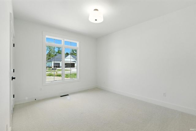 1353 Cascata Trail, Huntertown, IN 46748