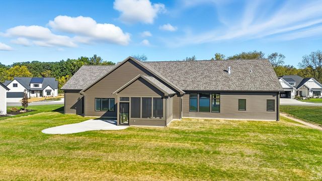 1353 Cascata Trail, Huntertown, IN 46748