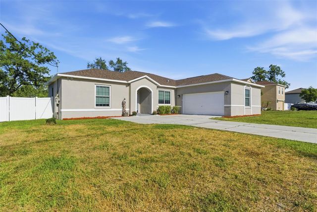 11070 LABRADOR DUCK ROAD, Weeki Wachee, FL 34614