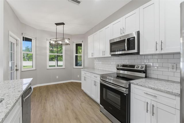 11070 LABRADOR DUCK ROAD, Weeki Wachee, FL 34614