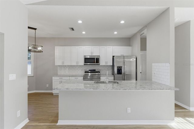 11070 LABRADOR DUCK ROAD, Weeki Wachee, FL 34614