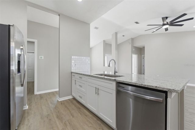 11070 LABRADOR DUCK ROAD, Weeki Wachee, FL 34614