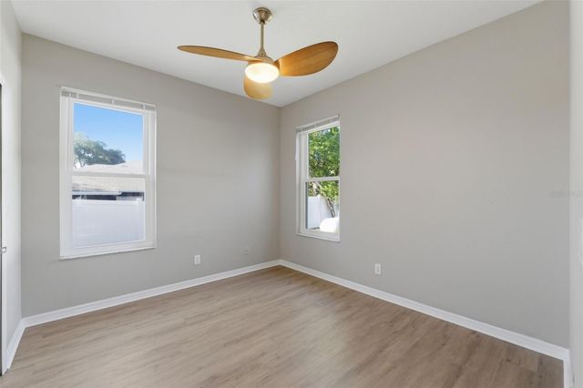 11070 LABRADOR DUCK ROAD, Weeki Wachee, FL 34614