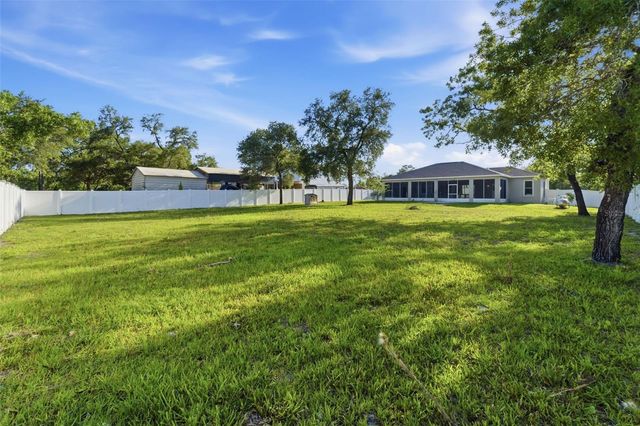 11070 LABRADOR DUCK ROAD, Weeki Wachee, FL 34614