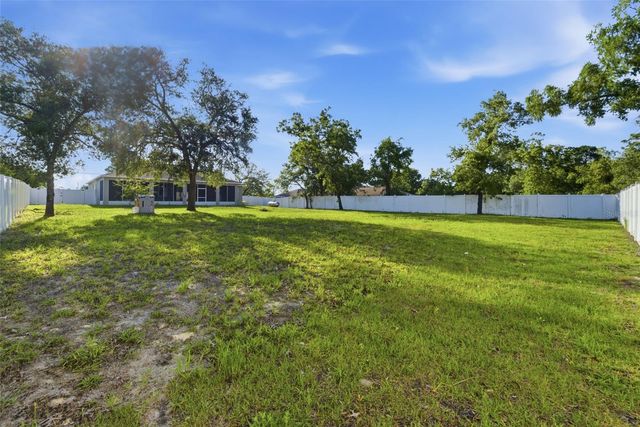 11070 LABRADOR DUCK ROAD, Weeki Wachee, FL 34614