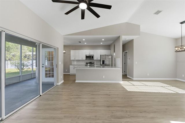 11070 LABRADOR DUCK ROAD, Weeki Wachee, FL 34614