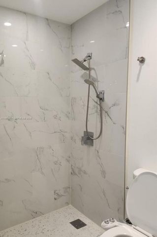 4841 NW 7th St 203-4, Miami, FL 33126