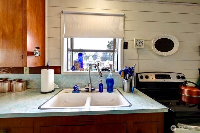 1215 199th Place, Long Beach, WA 98631