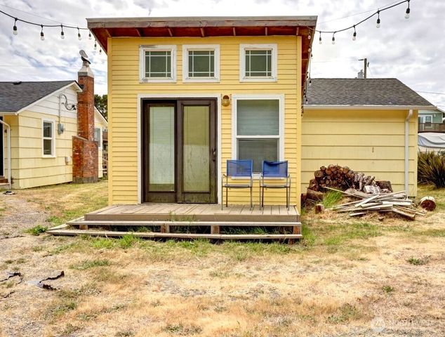 1215 199th Place, Long Beach, WA 98631