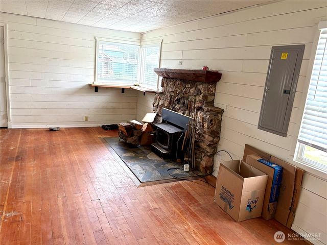 1215 199th Place, Long Beach, WA 98631