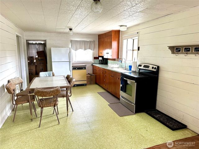 1215 199th Place, Long Beach, WA 98631