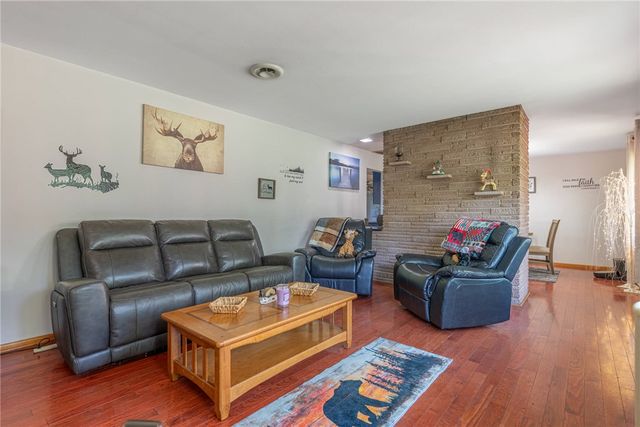3290 Ridgeview Avenue, Kettering, OH 45409