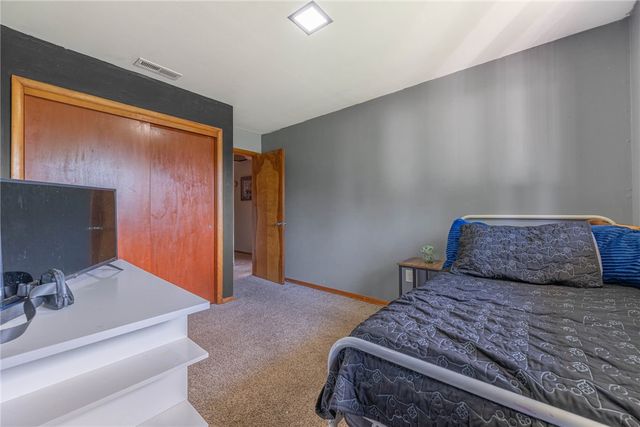 3290 Ridgeview Avenue, Kettering, OH 45409