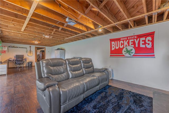 3290 Ridgeview Avenue, Kettering, OH 45409