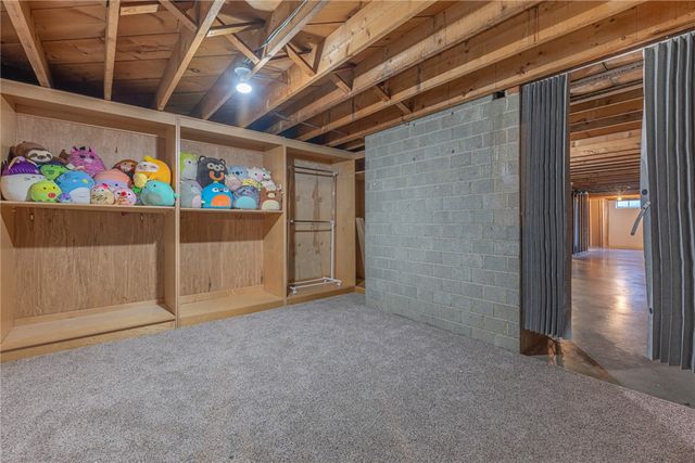 3290 Ridgeview Avenue, Kettering, OH 45409