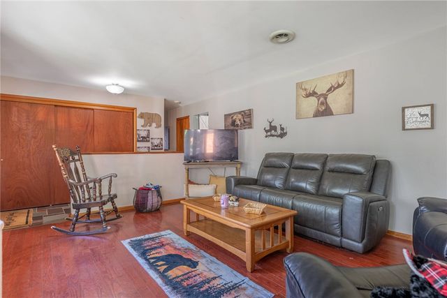 3290 Ridgeview Avenue, Kettering, OH 45409