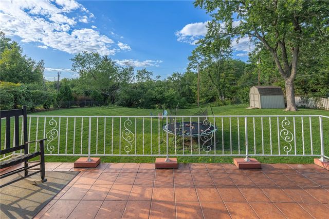 3290 Ridgeview Avenue, Kettering, OH 45409