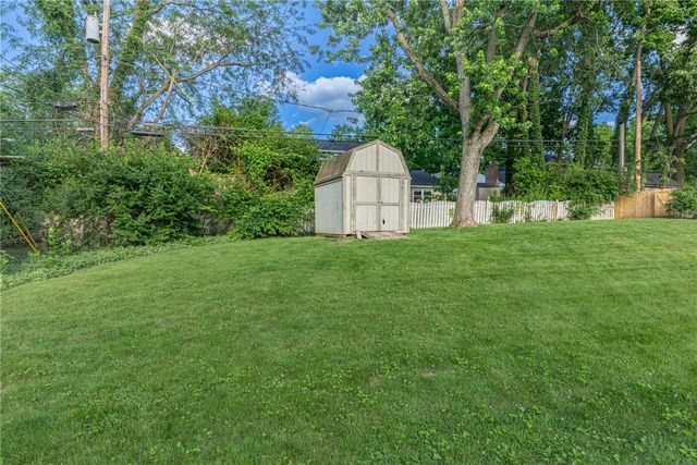 3290 Ridgeview Avenue, Kettering, OH 45409