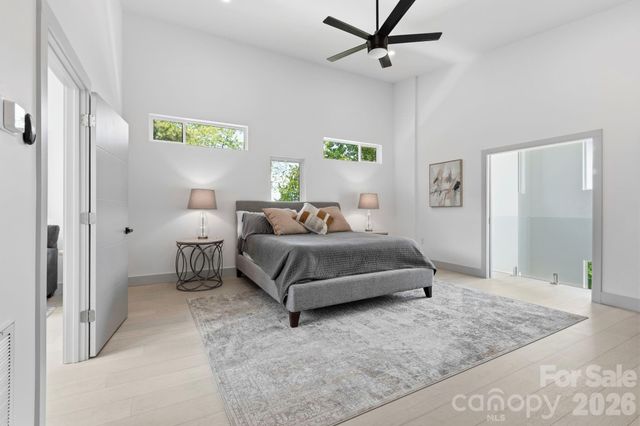 22 Lara Drive, Mills River, NC 28759