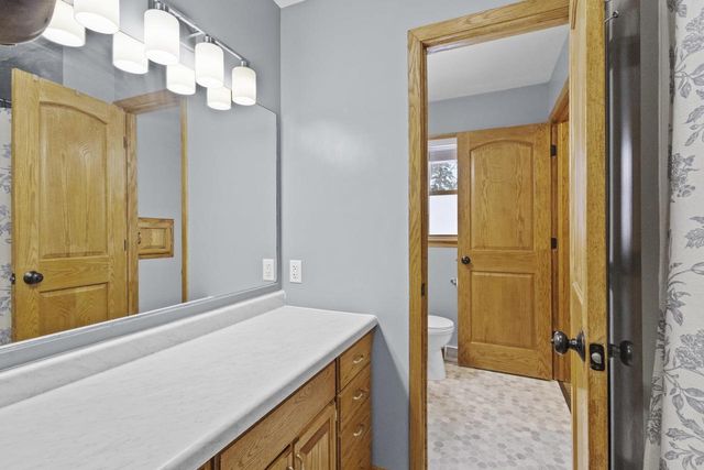 975 CLOVER STREET, Menasha, WI 54952