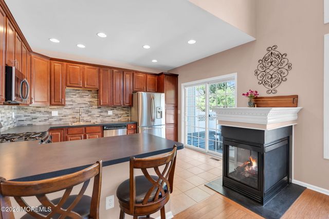 35 Chatsworth Road, Manalapan, NJ 07726