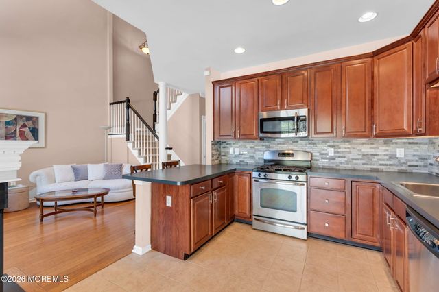 35 Chatsworth Road, Manalapan, NJ 07726