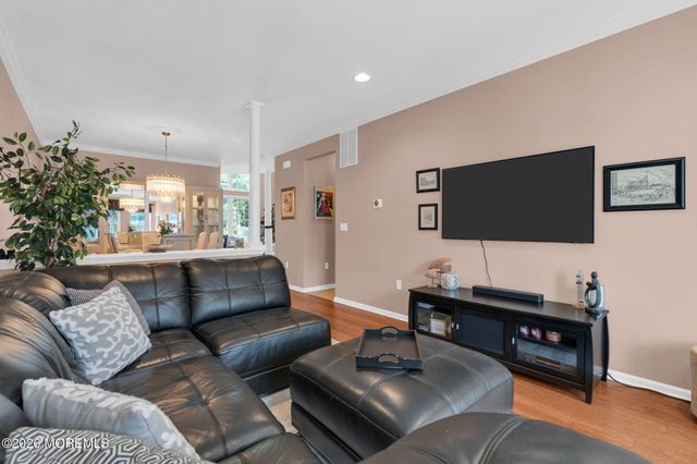 35 Chatsworth Road, Manalapan, NJ 07726