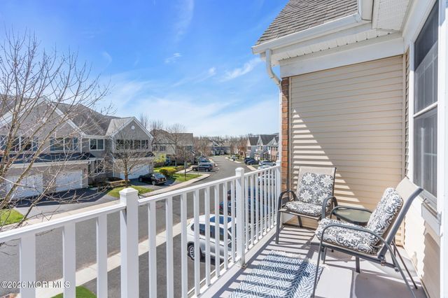 35 Chatsworth Road, Manalapan, NJ 07726