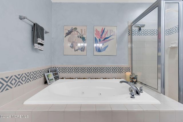 35 Chatsworth Road, Manalapan, NJ 07726