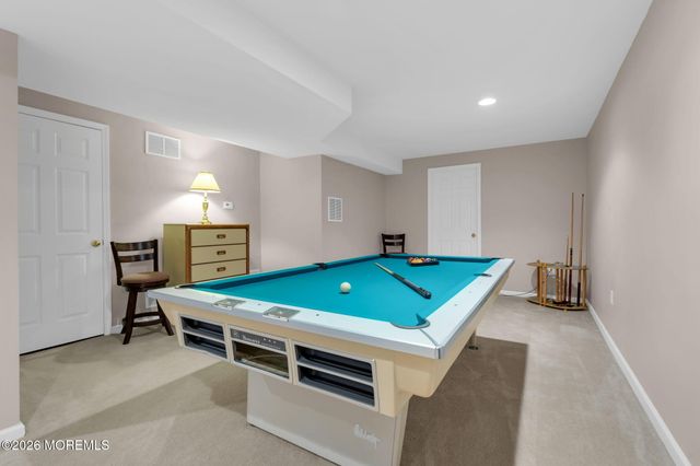 35 Chatsworth Road, Manalapan, NJ 07726