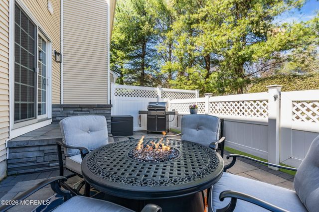 35 Chatsworth Road, Manalapan, NJ 07726