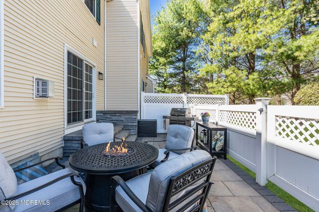 35 Chatsworth Road, Manalapan, NJ 07726
